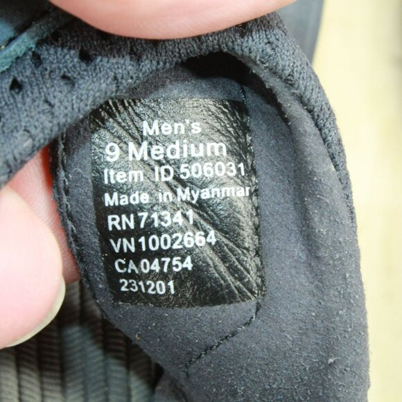 LL Bean Swift River Blue Leather Perforated Athletic Flip-Flop Sandals Size 9 M - Picture 8 of 9